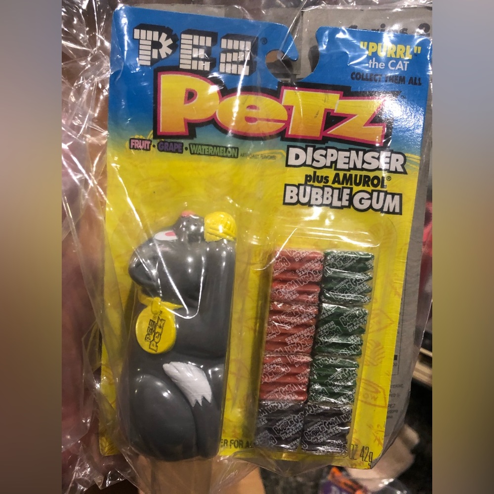 PEZ - Picture 3 of 16